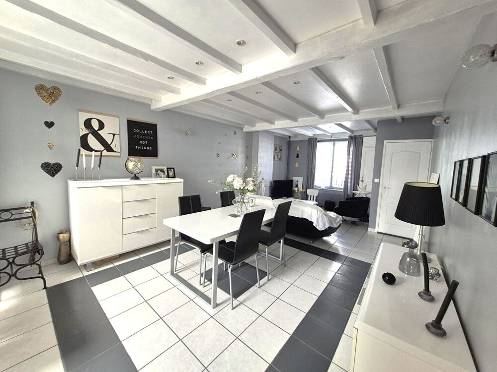 Vente Maison Coup de coeur assuré pour cette charmante semi-flamande ! Wattrelos