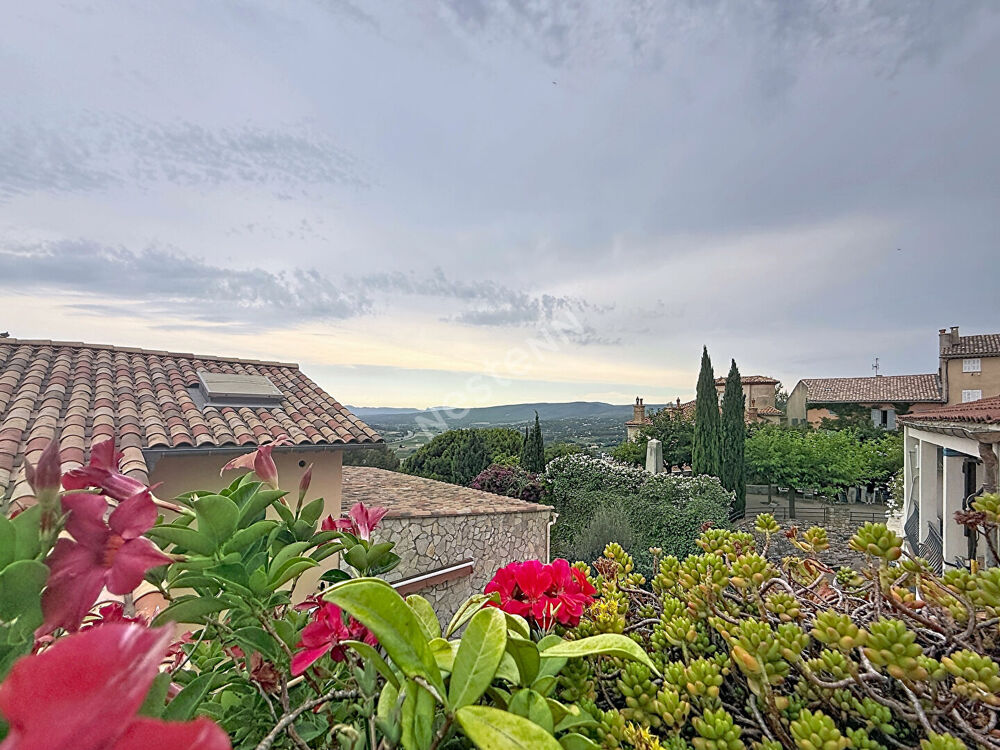 Maison de village provençale 70m², avec terrasses , studio et cave