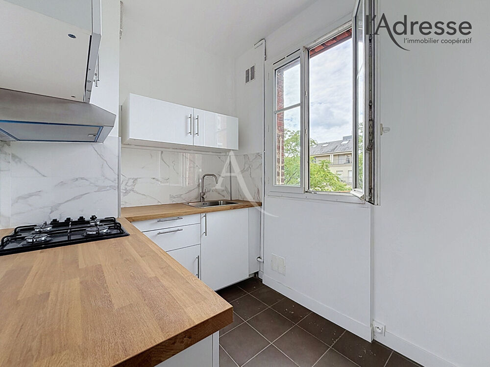 SURESNES CENTRE - APPARTEMENT DE CHARME ENTIÈREMENT RÉNOVÉ - 3 pièces 64m²