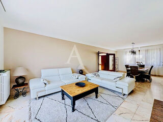  Maison à vendre 7 pièces 181 m²