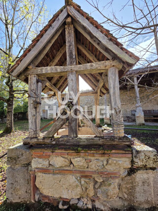  Villa � vendre 12 pi�ces 1084 m�