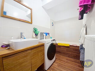  Appartement � vendre 3 pi�ces 85 m�