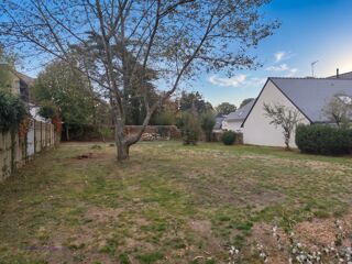 Vente Terrain Terrain constructible ? Questembert ? Hyper-centre ? 537 m² ? Rare Questembert