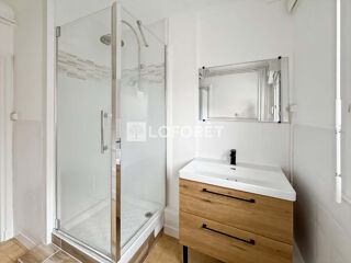  Appartement à louer 3 pièces 60 m²