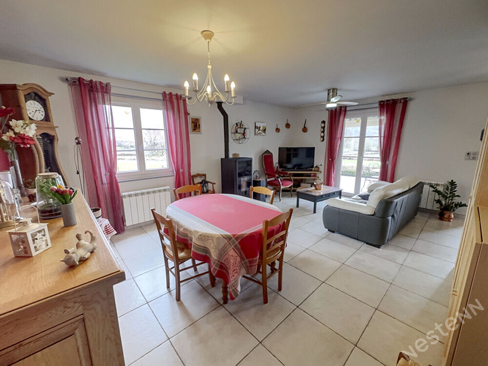 Vente Maison RAVISSANTE MAISON EN VIAGER AVEC VUE DEGAGEE 7 PIECES 134 m² Saint gengoux le national