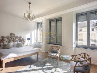  Maison � vendre 8 pi�ces 228 m�