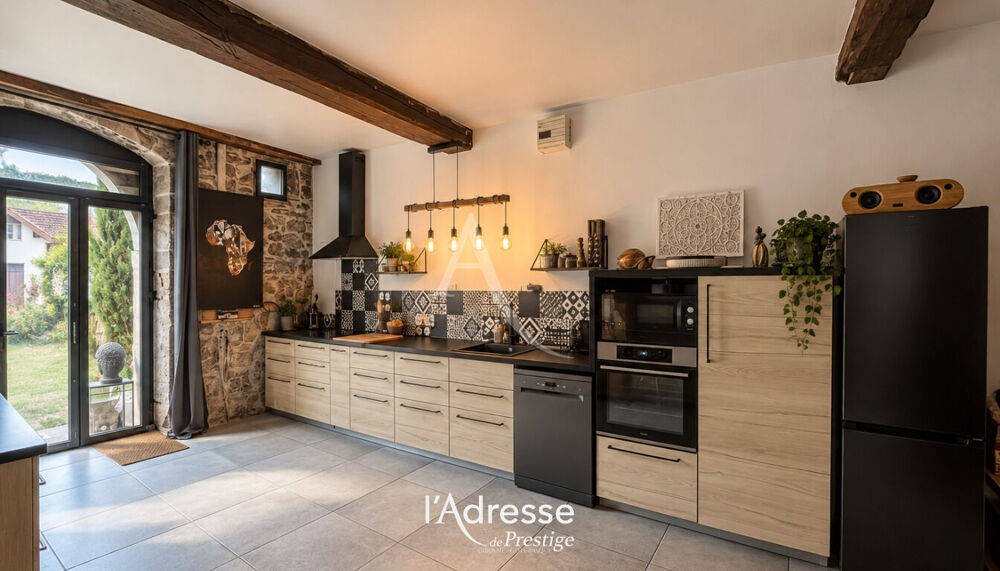 Vente Maison Maison Ayherre 7 pièce(s) 180 m2 Ayherre