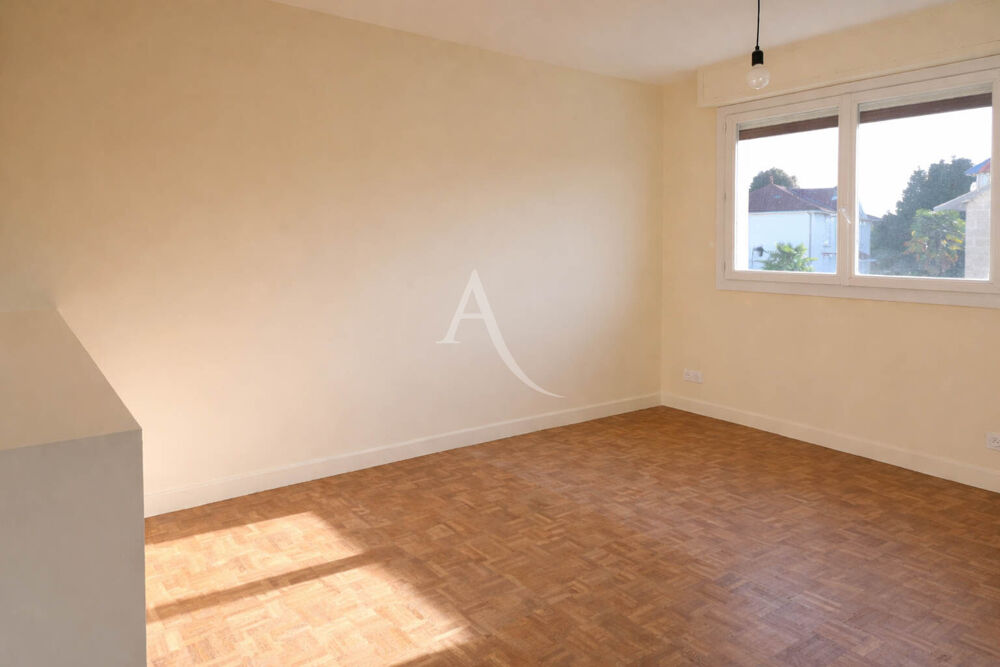 Vente Appartement Pau - Studio rénové - Cave, parking, calme et lumière ! Pau