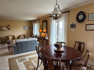  Maison  vendre 6 pices 199 m