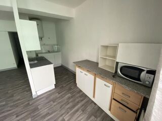  Appartement à louer 2 pièces 60 m²