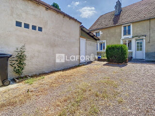 Maison 6 pièces 142 m² · à Richebourg · 142 m² · 155 500 €