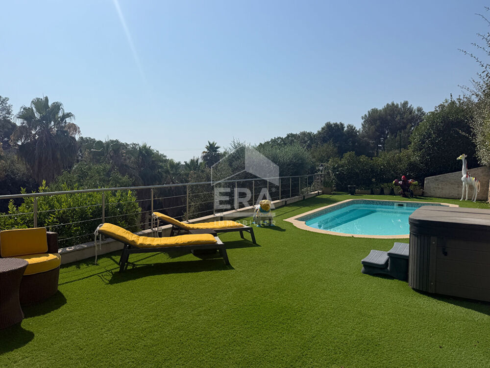 Bien plus qu'une villa : deux véritables lieux de vie indépendants à quelques minutes des plages