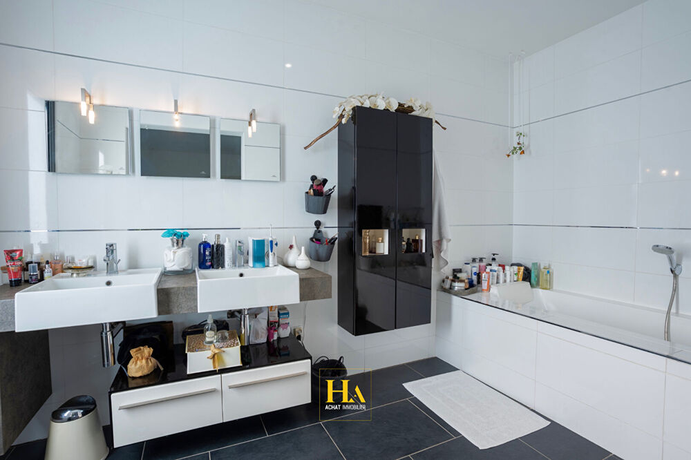 � vendre  Maison Saint-Pierre (97410)