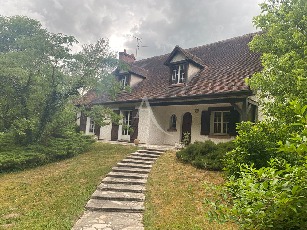 Maison 7 pièces 231 m² · à Donnery · 231 m² · 369 000 €