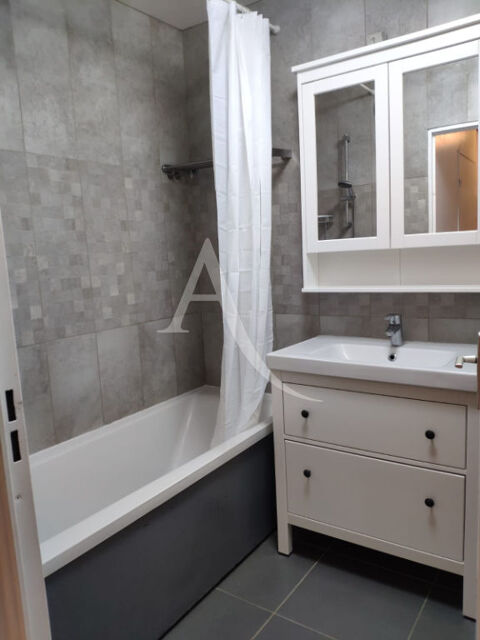  Appartement � louer 3 pi�ces 71 m�