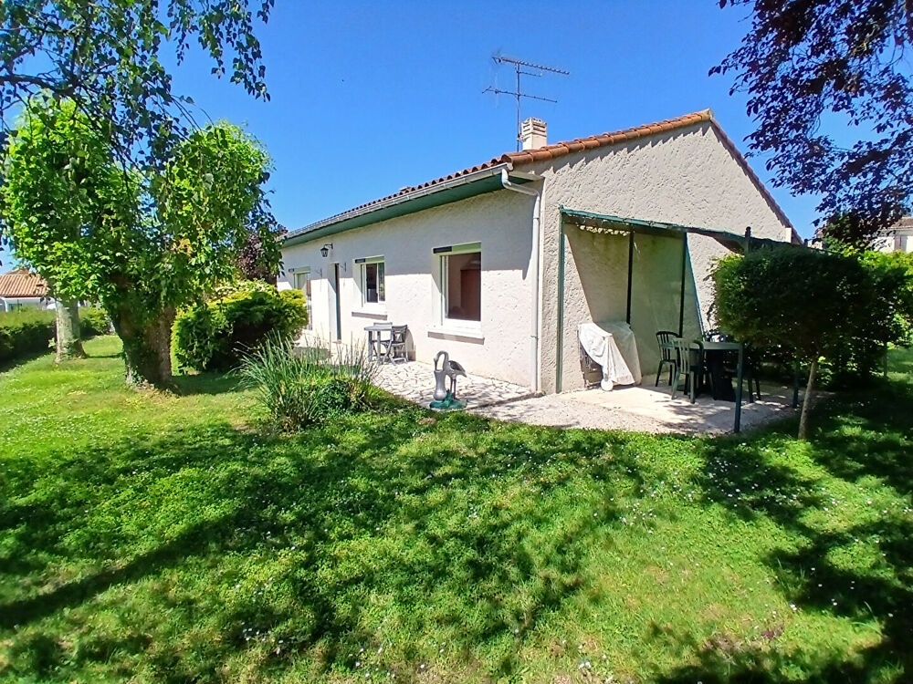 Maison St Georges Des Coteaux 3 pièce(s) avec parcelle de 3100 m²