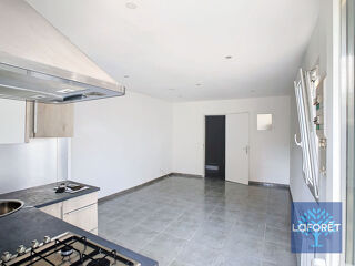  Appartement à louer 1 pièce 25 m²