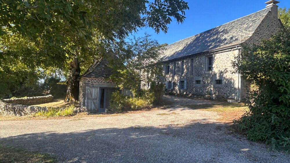 Maison 4 pièces 512 m² · à Laguiole · 512 m² · 495 000 €