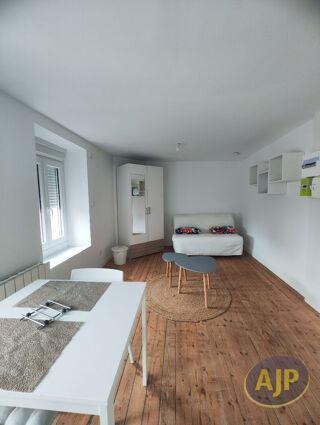  Immeuble � vendre 10 pi�ces 154 m�