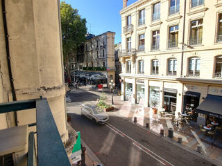  Appartement à louer 4 pièces 102 m²