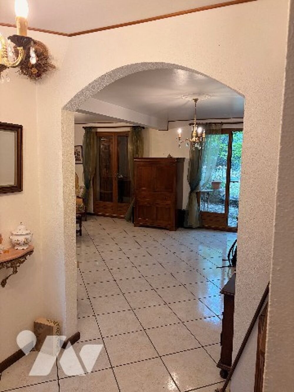 Vente Maison Maison familiale de caractère avec jardin, garage et fort potentiel. Marseille 12