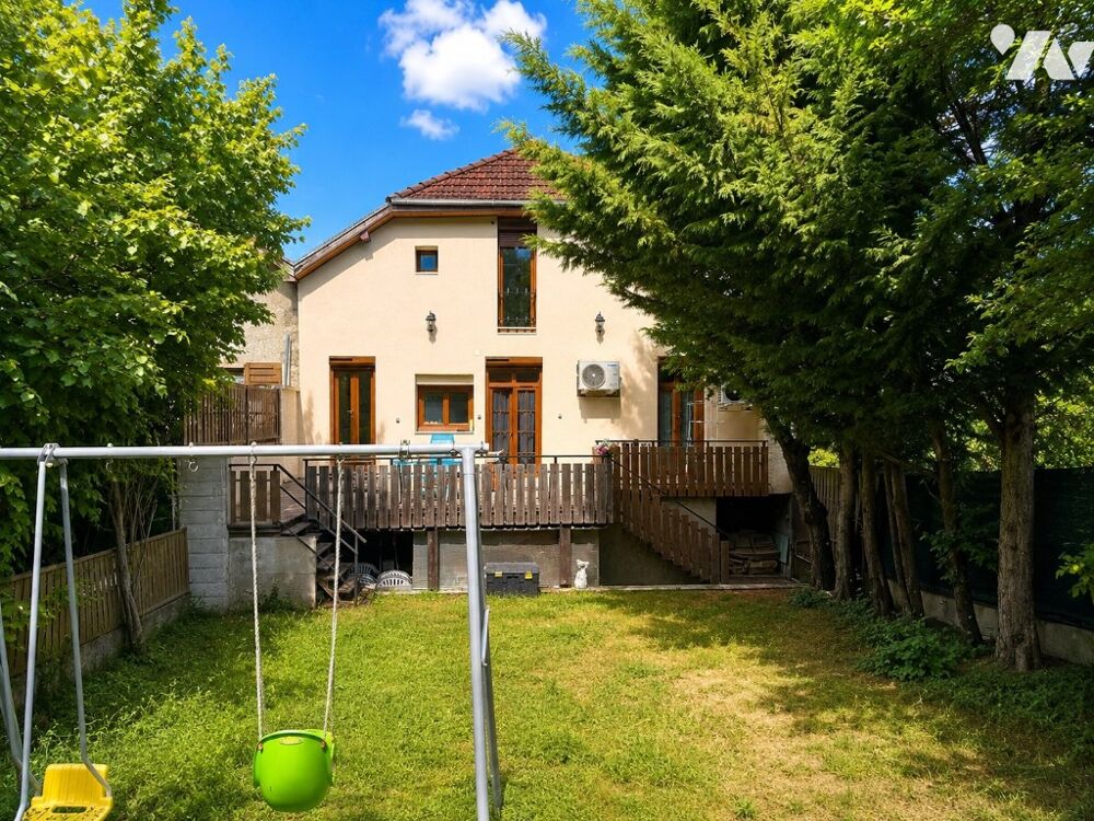 Vente Maison Maison de ville avec jardin, terrasse et grand garage – Aix-les-Bains Aix-les-bains
