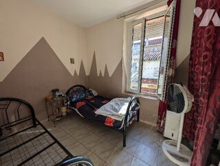 Vente Maison Saint-Henri, VENDUE LOUÉE, maison de ville de 43,79 m² sur 3 niveaux + cabanon de 5,28 m². Marseille 16