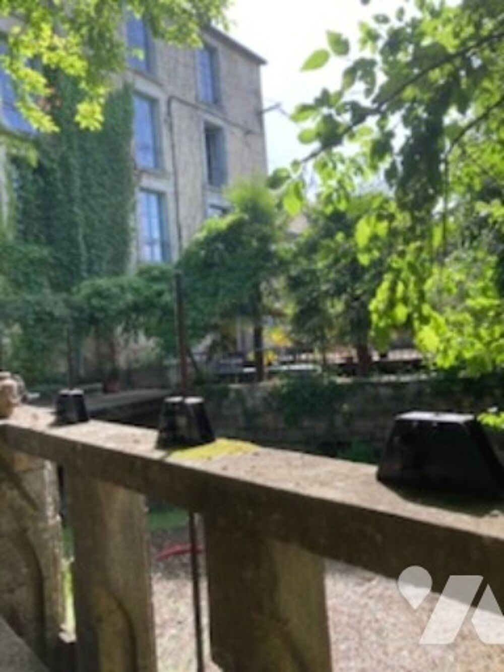 Vente Maison Maison à Châteauroux de 480 m² comprenant 19 pièces. Châteauroux