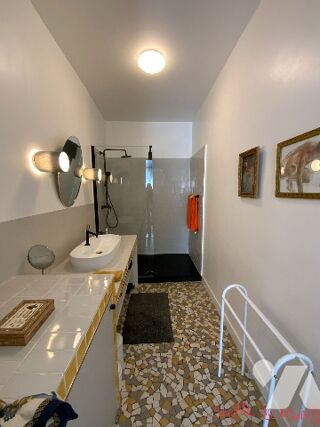  Appartement à vendre 6 pièces 136 m²