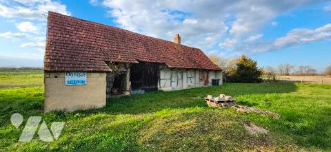   Immo-interactif THUREY 71440, Une ancienne ferme � r�nover avec 1 589 m� de terrain . Maison - 2 pi�ce(s) - 70 m�