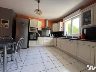  Maison  vendre 1 pice 148 m