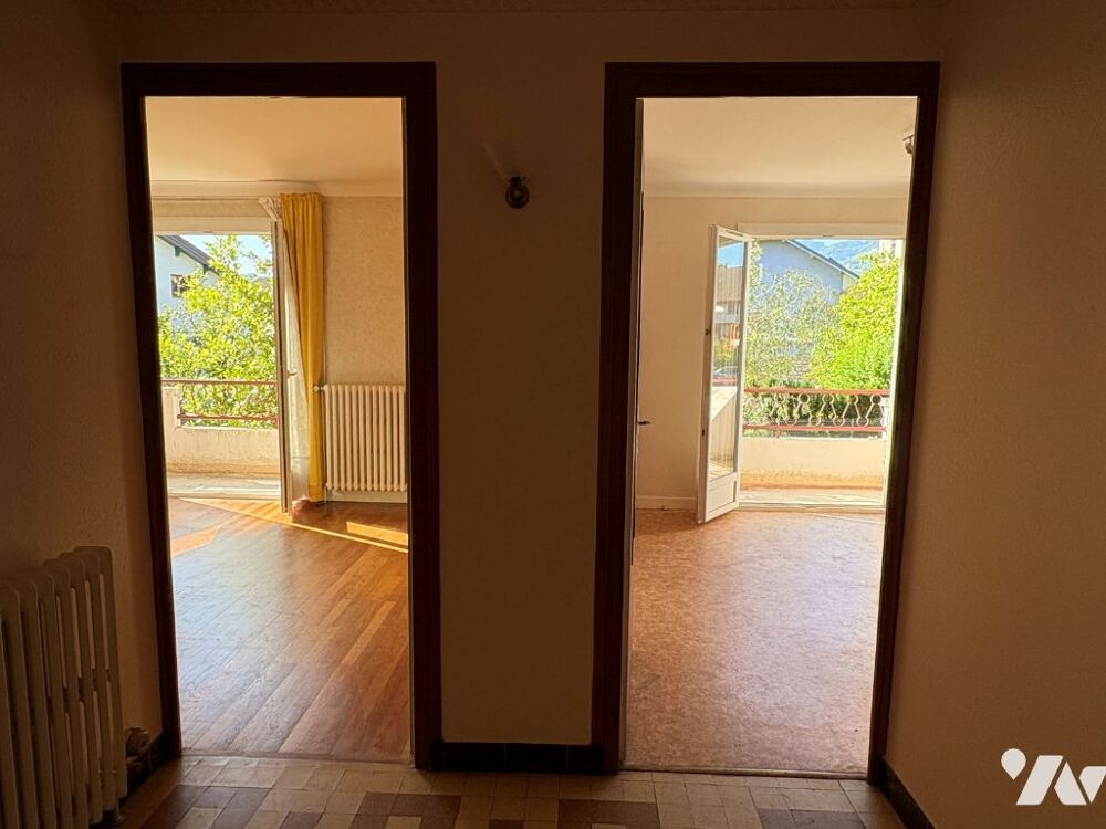 Vente Maison A proximité du secteur prisé de BISSY, Maison de ville à beau potentiel d'aménagement ! Cognin
