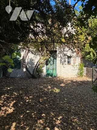 Vente Maison A RENOVER ENTIEREMENT Maison en pierre avec de belles prestations anciennes Roaillan