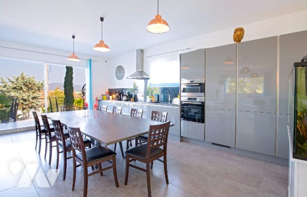 Vente Maison Villa 2019 à Saint-Raphaël, vue mer, piscine, toit-terrasse, garage, vente interactive. Saint-raphaël