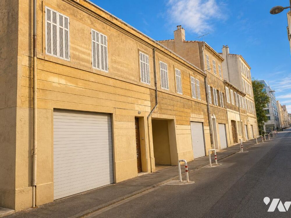 Vente Immeuble MARSEILLE (13005) 72-74, Rue de la Loubières, 2 bâtiments de 6 appartements, 3 locaux et 27 garages Marseille 5