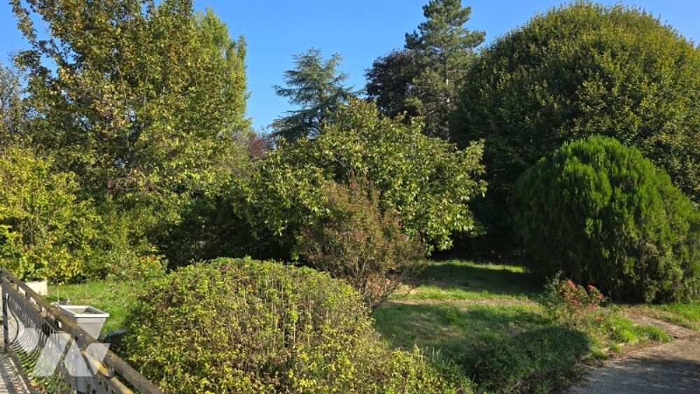 Vente Maison PAVILLON 109M² 3 CHAMBRES GARAGE TERRAIN 1374m² Saint-benoît