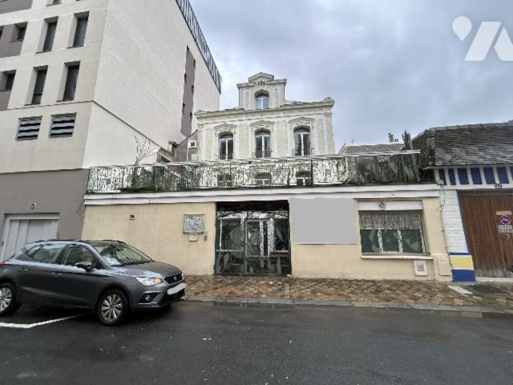 Vente Immeuble Centre ville Immeuble 264m² libre d'occupation type hôtel particulier ancienne résidence étudiante Havre