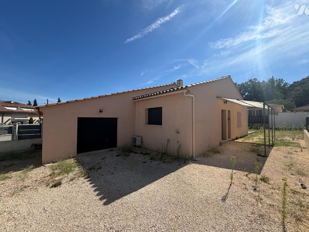 Vente Maison ROBION -Maison de plain-pied de 105.30m² sur terrain de 605m², à proximité du village. Robion