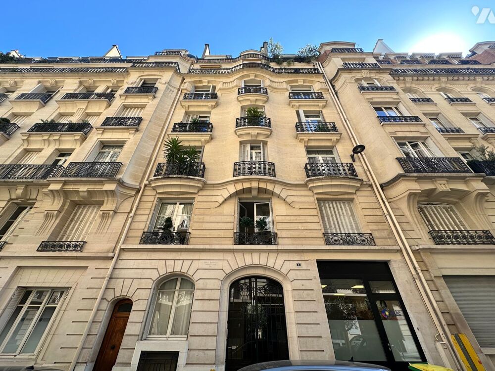 Vente Appartement A vendre - 3 square Villaret de Joyeuse - PARIS 17 - appartement 2 pièces de 60 m² Paris 17