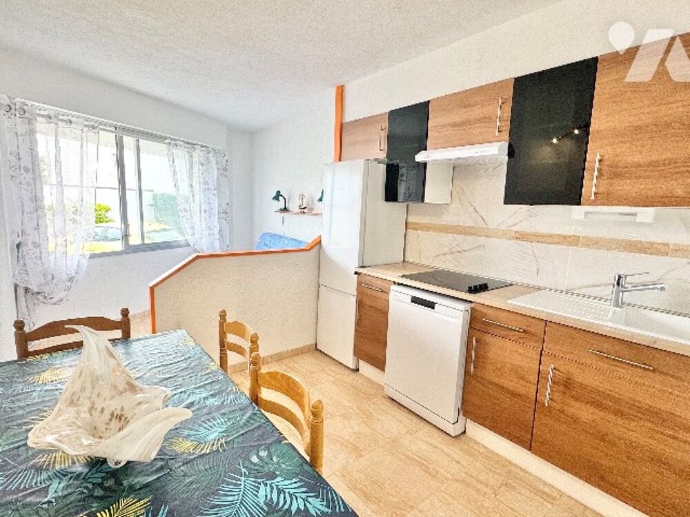 A 250 m de la plage de Pontaillac et du casino de Royan, studio entièrement rénové en RDC