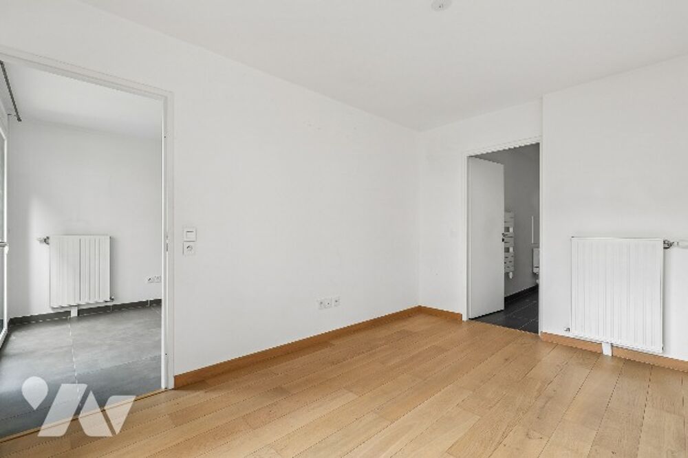 Vente Appartement Canal de l'Ourcq / Parc de la Villette, T2 de 40 m² avec balcon, 3ème étage avec ascenseur Paris 19
