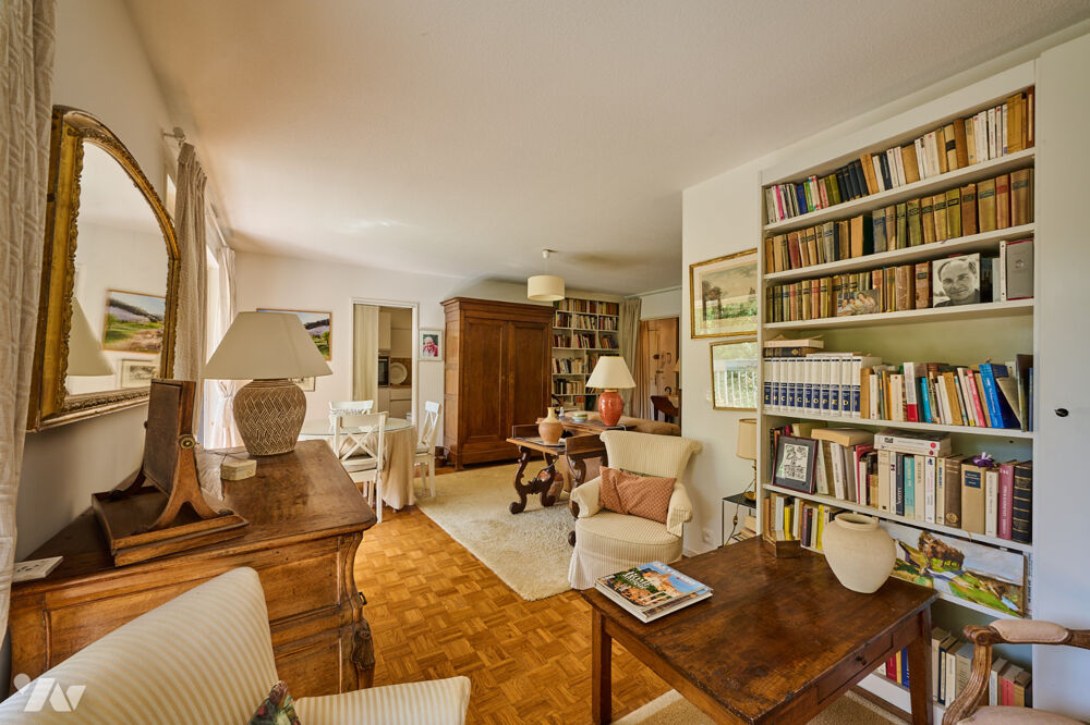 Vente Appartement Verrières le buisson- Apt familial - 84m2 - 3 Chambres - 2 sdb - grand balcon, cave et parking. Verrières-le-buisson