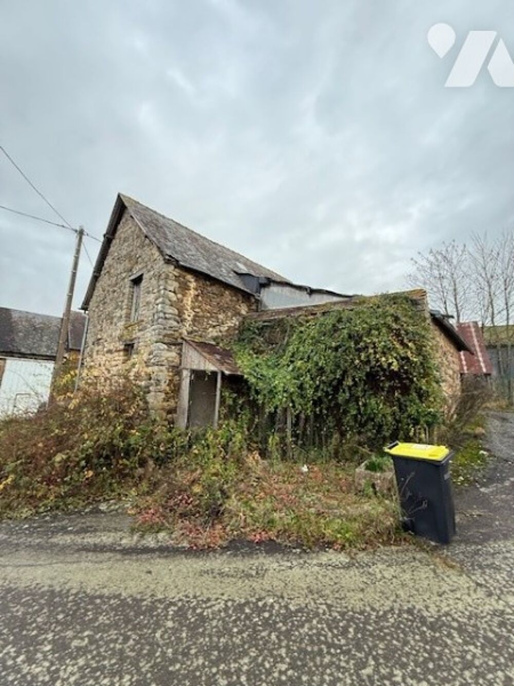Vente Maison En vente à VAL-COUESNON - TREMBLAY (35), une maison d'habitation de 53 m² à rénover intégralement Val-couesnon