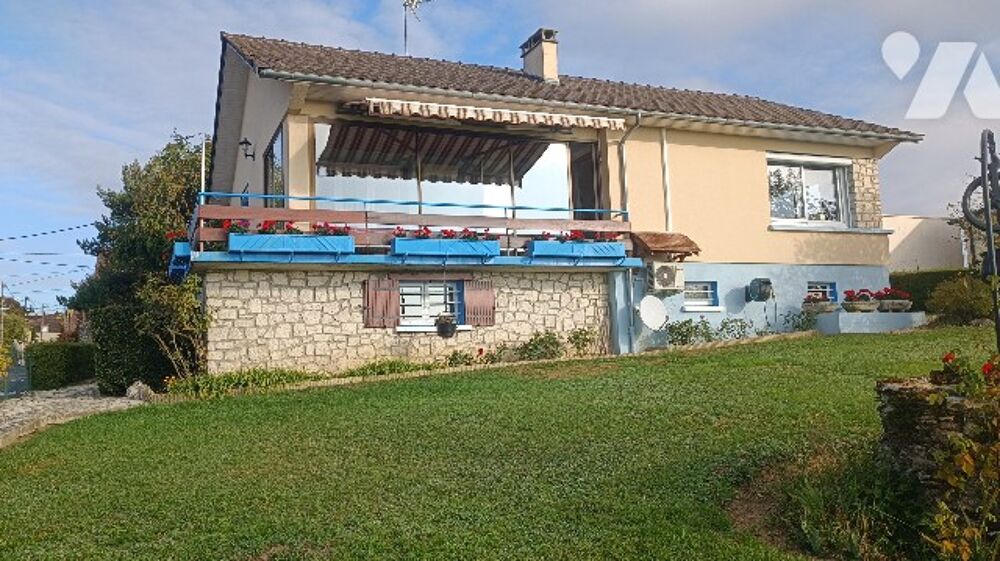 Maison 4 pièces 102 m² · à Grande-Paroisse · 102 m² · 243 000 €