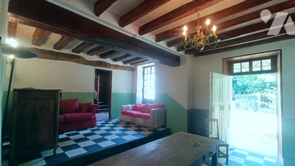 Vente Maison Lorrez-le-Bocage, maison à rénover de 91 m² 4 pièces, grange de 50 m² + pièce de 27 m² + jardin. Lorrez-le-bocage-préaux