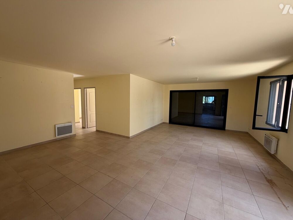 Vente Maison ROBION -Maison de plain-pied de 105.30m² sur terrain de 605m², à proximité du village. Robion