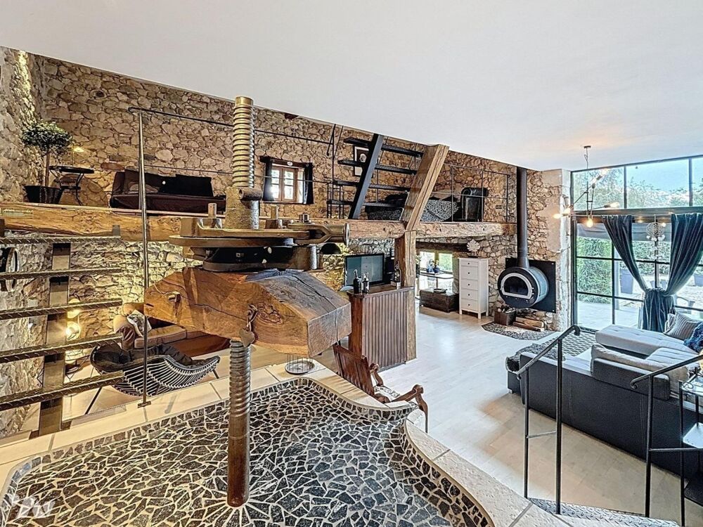 � vendre  Maison Saint-Genix-sur-Guiers (73240)