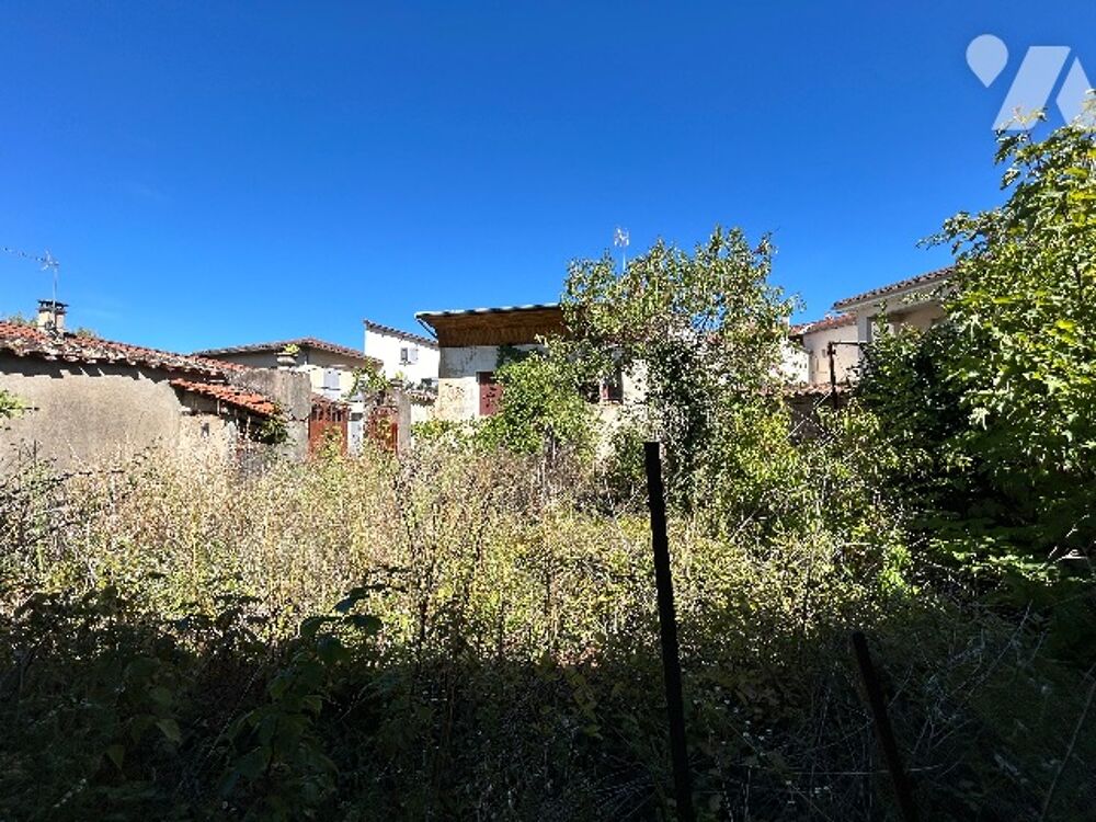 Vente Maison Vente en IMMO-INTERACTIF d'une maison de village avec dépendances à CIVRIEUX-D'AZERGUES. Civrieux-d'azergues