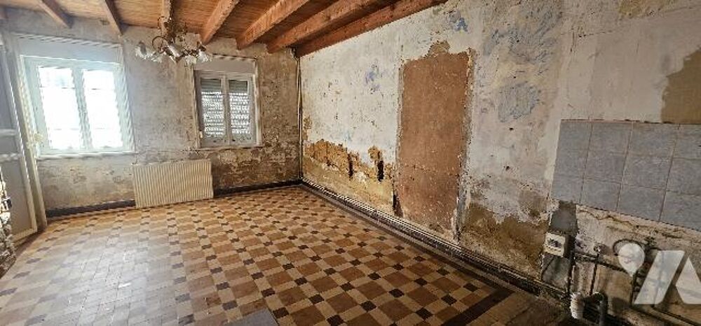 Ancien moulin avec une superficie habitable d'environ 230m²