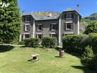  Maison à vendre 15 + pièces 335 m²